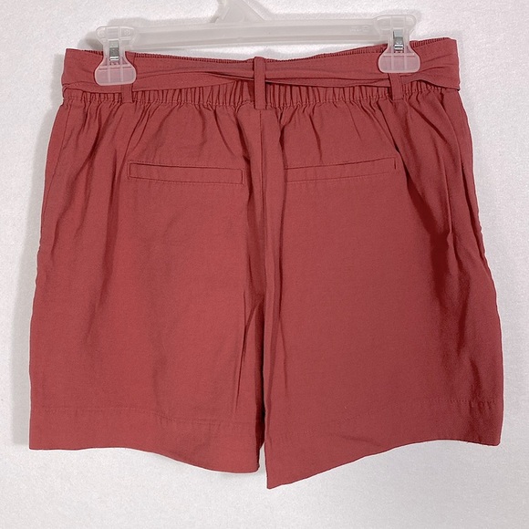 A New Day shorts with tie belt size small - Picture 3 of 9